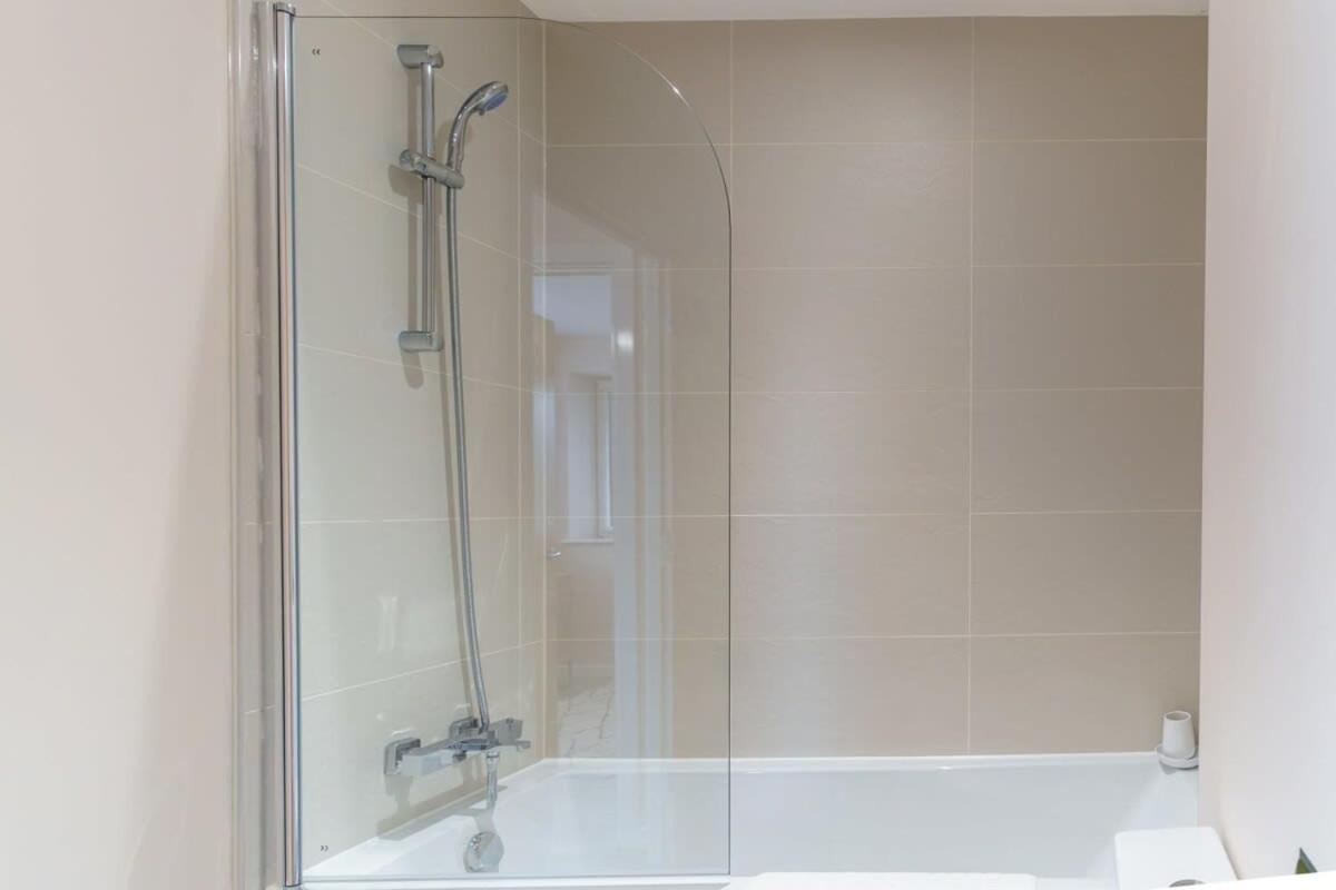 Fantastic 1 Bed Flat Manchester - Sleeps 3 Eksteriør billede